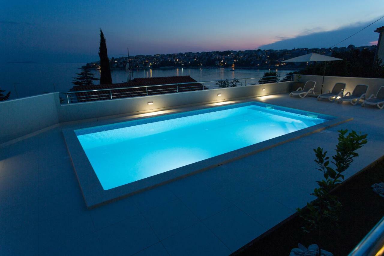 Charming Modern House With The New Swimming Pool - Apartment Maya 1 Trogir Exterior foto