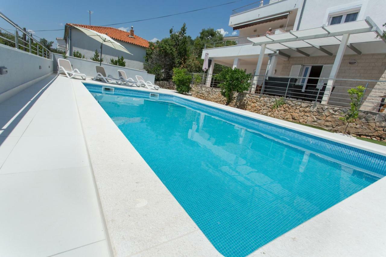 Charming Modern House With The New Swimming Pool - Apartment Maya 1 Trogir Exterior foto